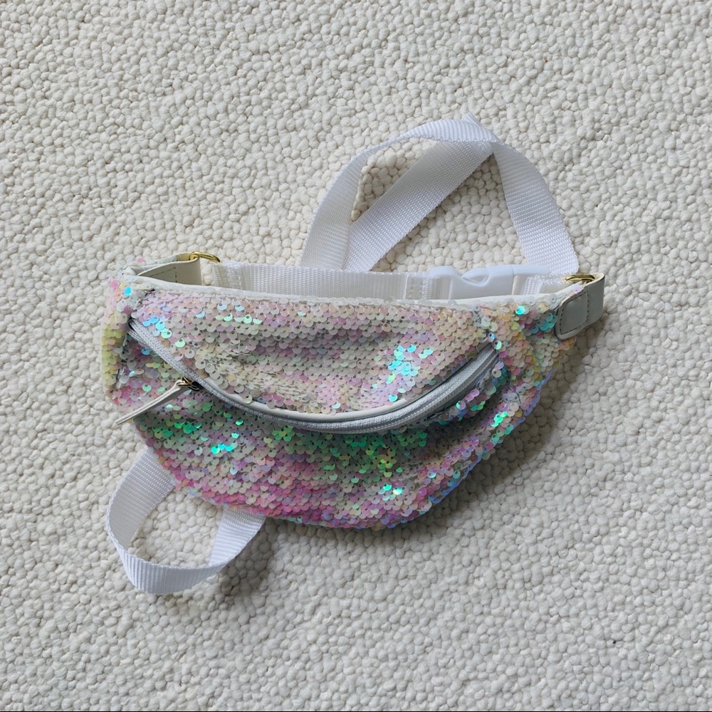 Fanny pack